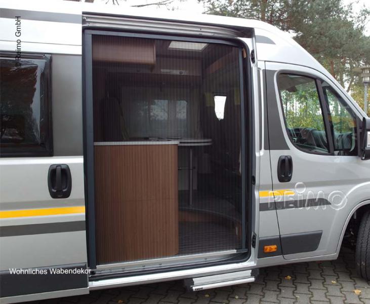 REMIcare II VAN T5 Transporter - 2