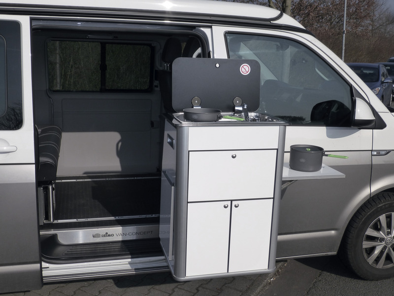 VW T5/6 Gazlı Beyaz Mutfak