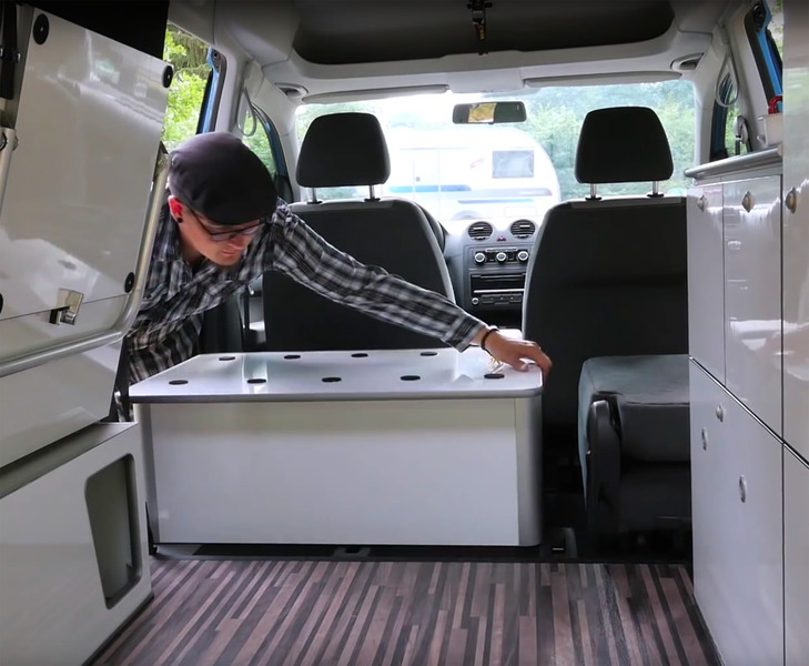 VW Caddy Uzun Şasi CampS Saklama Kutusu