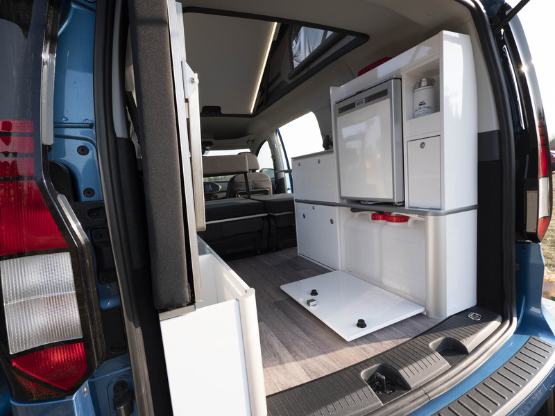 VW Caddy Camp2 Mobilya Ünitesi