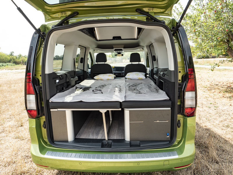 Caddy Weekender2 Yatak/Kanepe