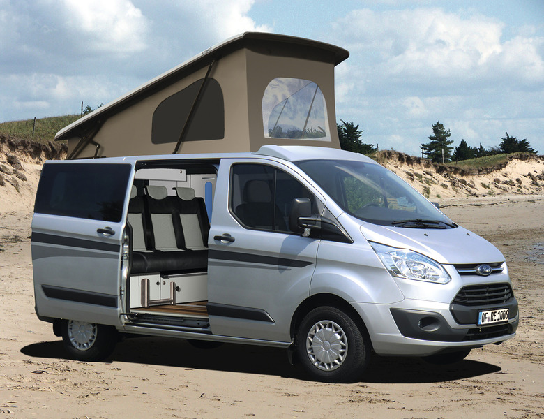 Ford Transit kısa şasi 07/13'ten itibaren ön yüksek 2 açılır tavan