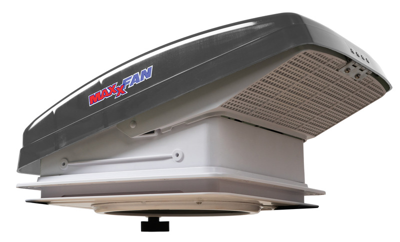 MaxxFan Deluxe Compact
