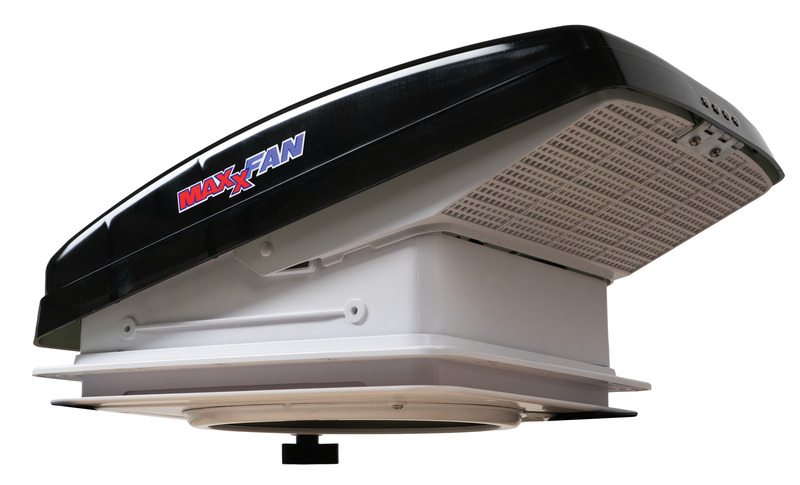 MaxxFan Deluxe Compact