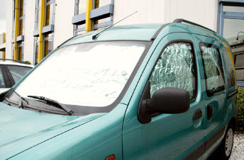 [REIMO-37229] Iso.Thermom.Ren.Kang.b.07 Renault Kangoo yalıtımlı termal perde -07